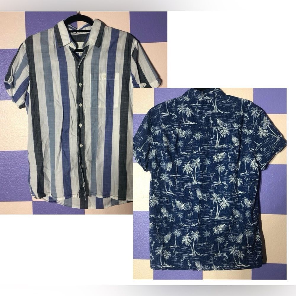 American Eagle TWO Short Sleeve Button-Downs Blue Patterns - Size S